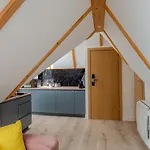 Looktatry Osada Gubalowka View شقة
