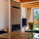 Looktatry Osada Gubalowka View * كوشتيليسكا